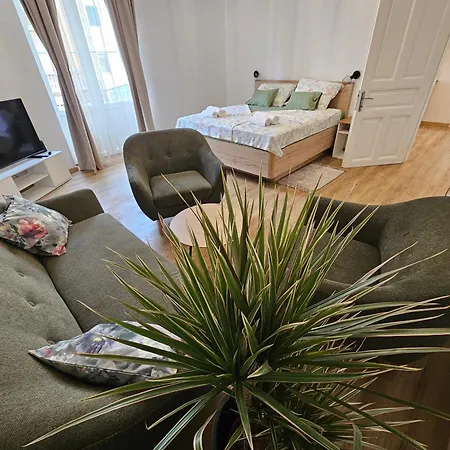 Apartment No8 Opatija